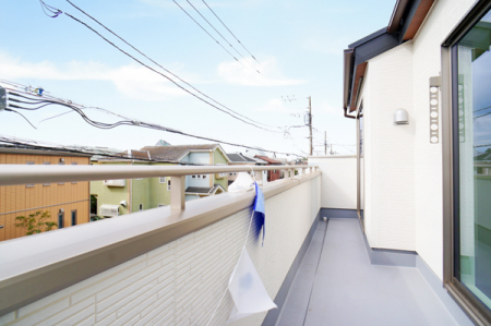 oRj[@ G߂̈ڂ낢JIȋԂł