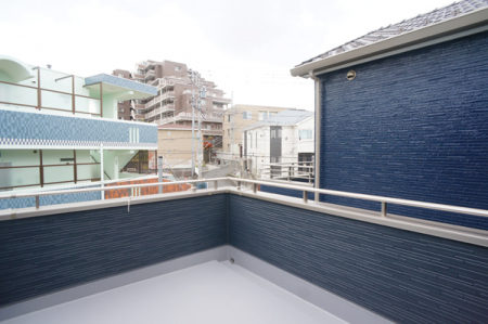 oRj[@ G߂̈ڂ낢JIȋԂł