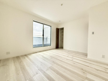 �Q���@�������Ƌ�����܂��z�u����΍L�X�Ƃ�����Ԃ��g�������₷���A�����b�N�X�������Ԃ��߂����܂�