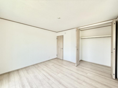 その他内観　内装■シンプルで使いやすい空間がスッキリ感じられます