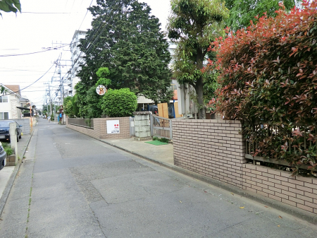 周辺環境　幼稚園・保育園 1400m つるま幼稚園