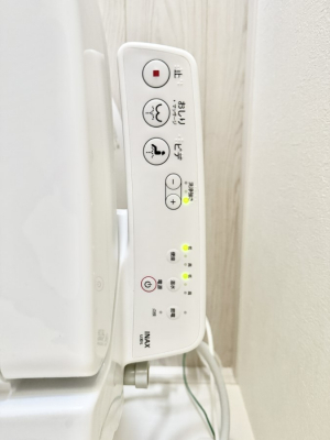 その他内観　設備■便座の温かさと洗浄機能で快適に