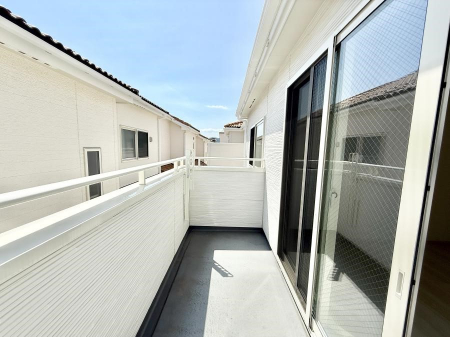 oRj[@