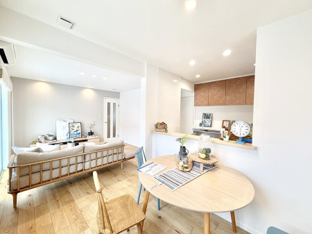 ���r���O�@���������C�ɓ���̏ꏊ�ŁA�̂�т�Ƃ������Ԃ�