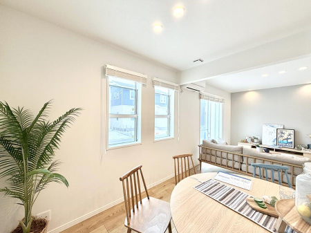 ���r���O�@�������Ƒ��̎��Ԃ��ʂ�A���K�Ŗ��������