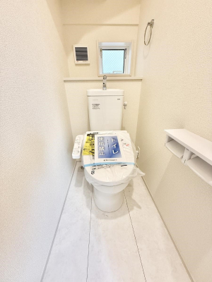 トイレ　内装■毎日使う場所だからこそ、清潔感溢れる空間