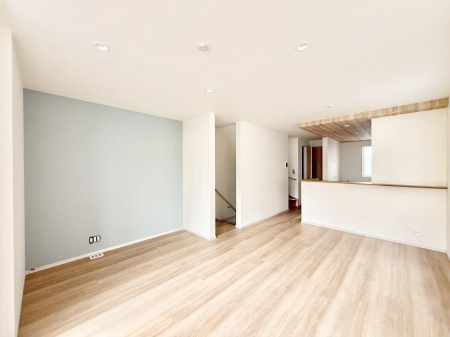 rO@났ƏΊ炪W܂AS܂郊rO