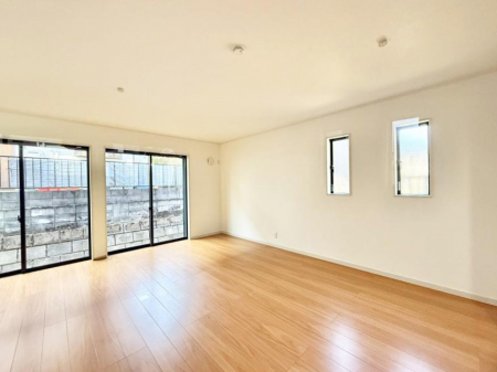 ���r���O�@�������V���v���������ґ�A��؂Ȑl�Ɖ߂����S���قǂ�����