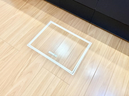 ���̑����ρ@�ݔ����B�ꂽ���[�X�y�[�X�ŉƑS�̂��X�b�L��