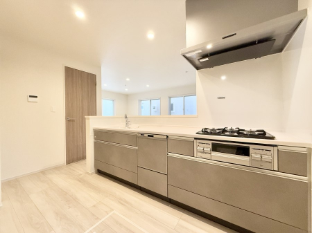 �L�b�`���@�����������������Ԃ����܂��A�Ί炠�ӂ��L�b�`��