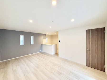 ���r���O�@�����������������Ɠ��ʂɂ���A�e���̋��