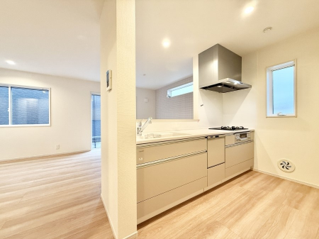 �L�b�`���@���������y���݂ƐH�ׂ�K����͂���L�b�`��