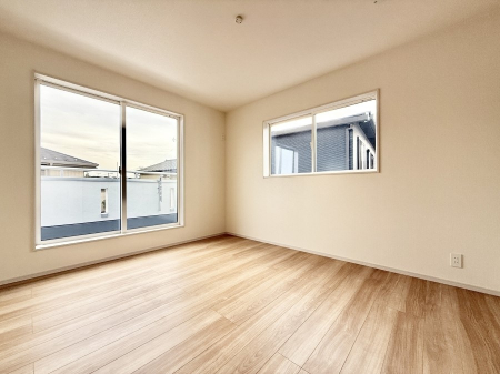 �Q���@���������̔z�u��ʋC���̗ǂ��݌v�ŕ����̋�C�������炸�A��ɐV�N�ȋ�C������܂�