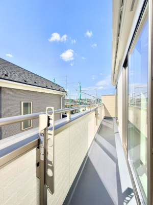 oRj[@ G߂̈ڂ낢JIȋԂł