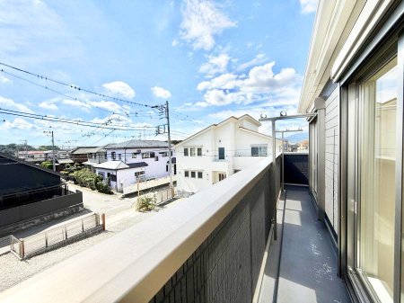 oRj[@ G߂̈ڂ낢JIȋԂł