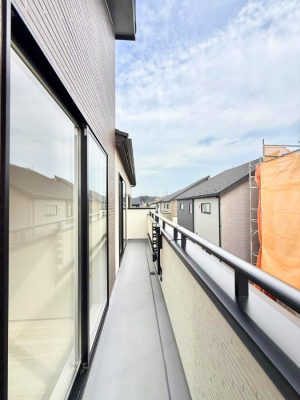 oRj[@ G߂̈ڂ낢JIȋԂł