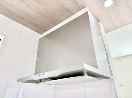 ̑ρ@ݔ̏CCɗUAIɔrł܂B