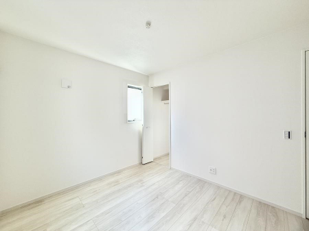 ̑ρ@F̂ŉ₩ȎԂy߂܂