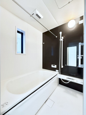 �����@����