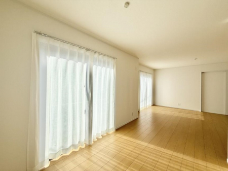 ���r���O�@�������S���������ꏊ�A�������߂����郊�r���O