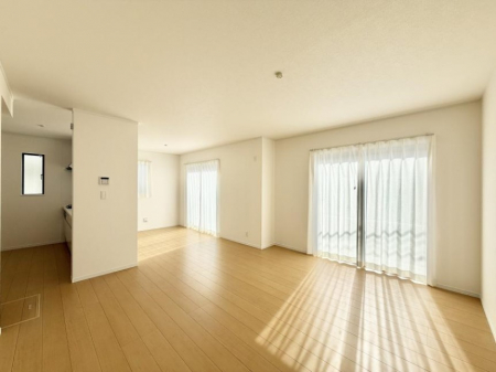 ���r���O�@�������V���v���������ґ�A��؂Ȑl�Ɖ߂����S���قǂ�����