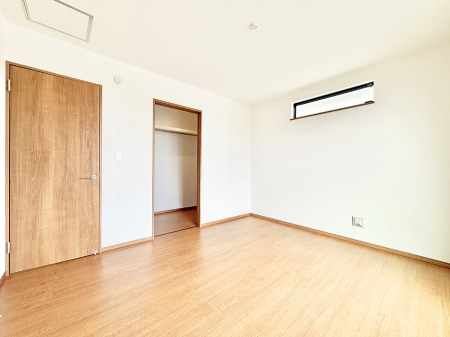 ̑ρ@F̂ŉ₩ȎԂy߂܂