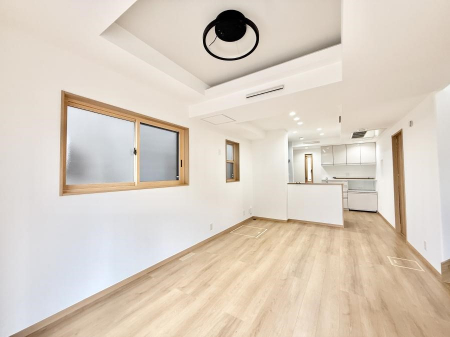 rO@Cɓ̏ꏊŁÂтƂԂ