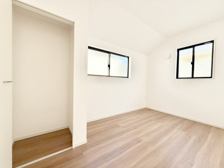 ̑ρ@F̂ŉ₩ȎԂy߂܂