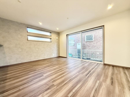 ���r���O�@�������S���������ꏊ�A�������߂����郊�r���O