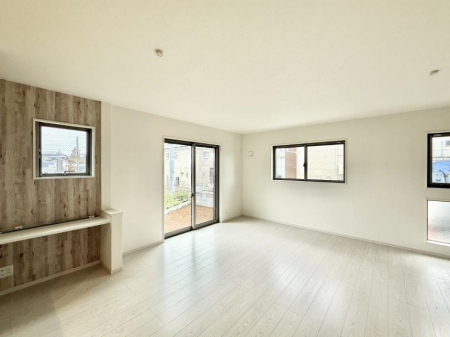 rO@Cɓ̏ꏊŁÂтƂԂ