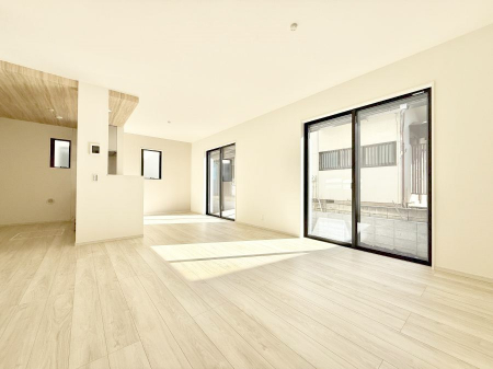 rO@Cɓ̏ꏊŁÂтƂԂ