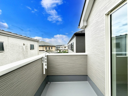 oRj[@ G߂̈ڂ낢JIȋԂł