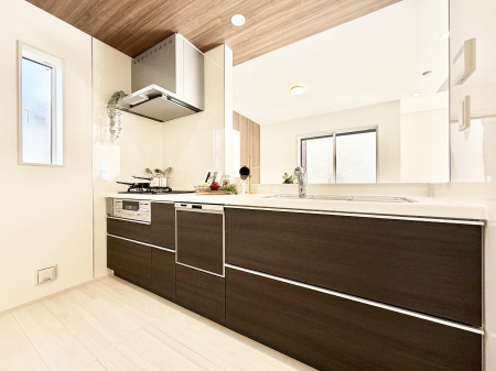 �L�b�`���@�������A�C�f�A�L����A�N���G�C�e�B�u�ȗ������