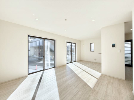 ���r���O�@�������V���v���������ґ�A��؂Ȑl�Ɖ߂����S���قǂ�����