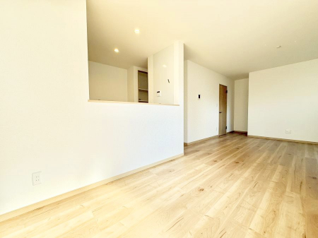 rO@났ƏΊ炪W܂AS܂郊rO