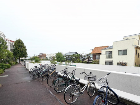 ̑@OρẌړɕ֗ȒփXy[XmۂĂ܂