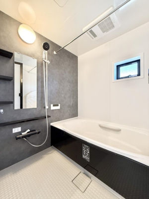 �����@����������̔�������A�S����������Ԃł�