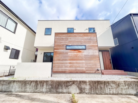 ���n�O�ώʐ^�@�O�ρ��Ƒ��̏Ί炪���ӂ��A�S���炮�Z�܂��ł�