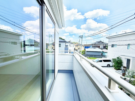 oRj[@ G߂̈ڂ낢JIȋԂł