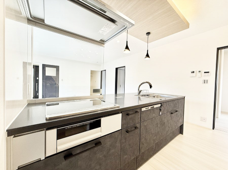 ���r���O�@�������S���������ꏊ�A�������߂����郊�r���O