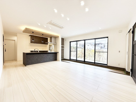 ���r���O�@���������ƕ���������A�����b�N�X�ł�����