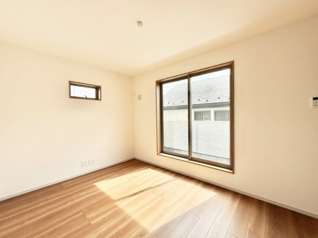 ���r���O�@���������났�ƏΊ炪�W�܂�A�S���܂郊�r���O