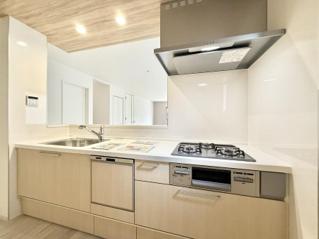 �L�b�`���@�������Ƒ����J��[�߂�A������̂���L�b�`��