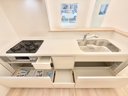 �L�b�`���@�����������������Ԃ����܂��A�Ί炠�ӂ��L�b�`��