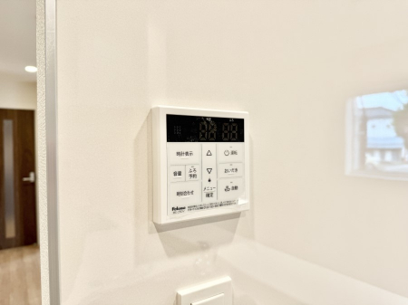 ���̑����ρ@�ݔ����Ƒ��̓������Ԃ��o���o���ł��A���ł������������C�ɓ���܂��B