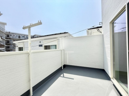 oRj[@ G߂̈ڂ낢JIȋԂł