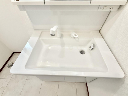 ���̑����ρ@�ݔ����ׂ��������܂Ő􂢂₷���֗��ȃn���h�V�����[�t��