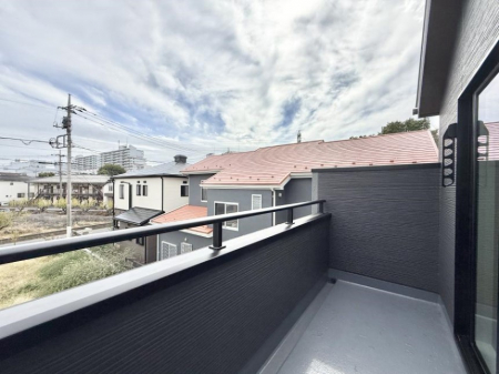 oRj[@ G߂̈ڂ낢JIȋԂł