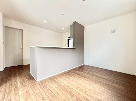 rO@났ƏΊ炪W܂AS܂郊rO