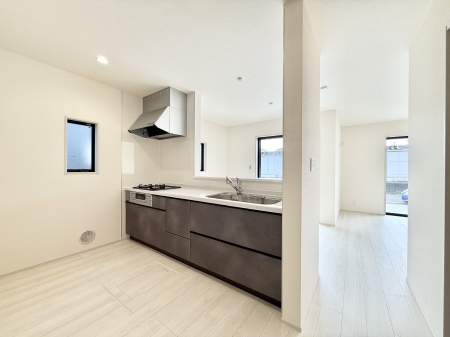 �L�b�`���@�������L���C�ɕЕt���A�g���₷���L�b�`��